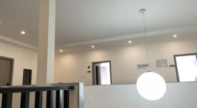 Yuli · Time Homestay, Varaa Hotelli Hotellit Sichuan pysäköinnillä, Pysäköinti