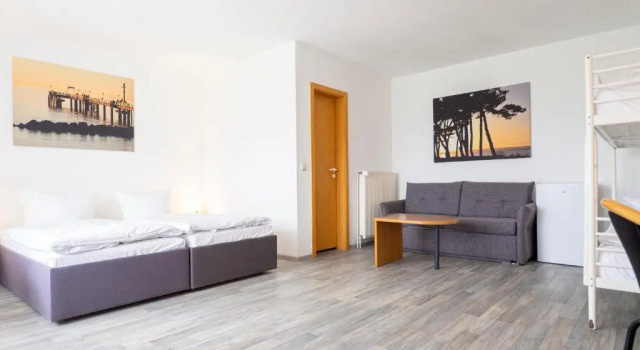 Четырёхместный номер Standard Motel Stralsund