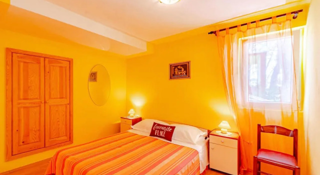 Lovely Home In Prigradica With House Sea View, Prenota Hotel Prigradica 