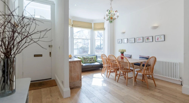 Коттедж Vauxhall Oasis - 3 Bed House by BaseToGo