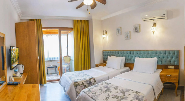 Akyaka Gumus Konak, Rezerwuj Hotel Hotele w Dalaman Coast z basenem, Basen