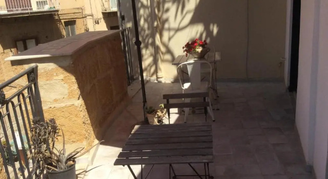 Charme in centro - Tourist rental, Забронировать Отель Агридженто Agrigento Area, рядом с Teatro Luigi Pirandello