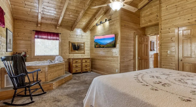 ERN819 - Mountain Majesty - Great Location! Close to All the Action! cabin, Забронировать Дом для отпуска Виллы Пиджен-Фордж, рядом с Американские горки Смоки-Маунтин, Вилла