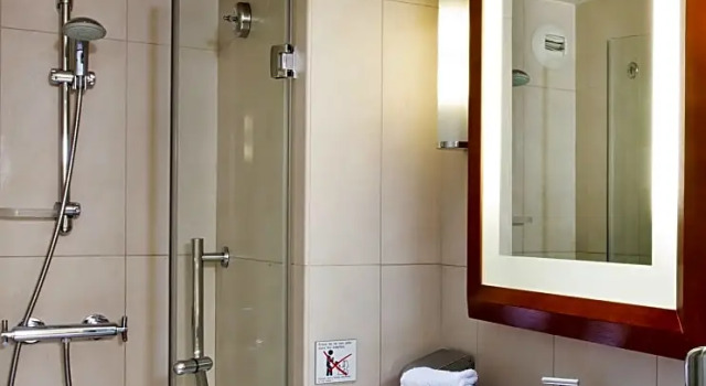 Номер Comfort Hôtel Paris Louvre Opéra