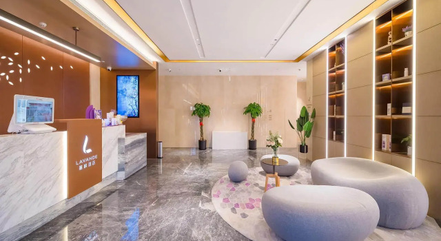 Lavande Hotel (Beijing South Railway Station Shiliuzhuang Subway Station), Забронировать Отель Фэнтай , рядом с Shiliuzhuang Station