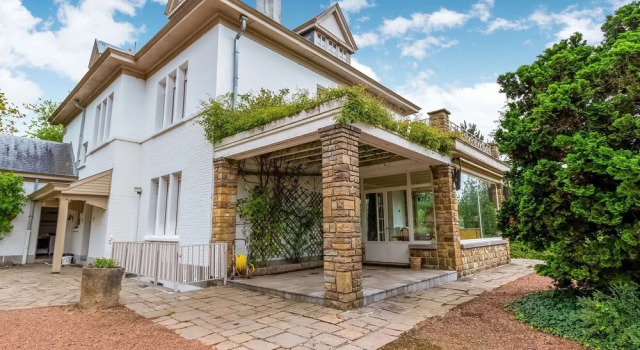 Marvellous Holiday Home in Ronse With Terrace