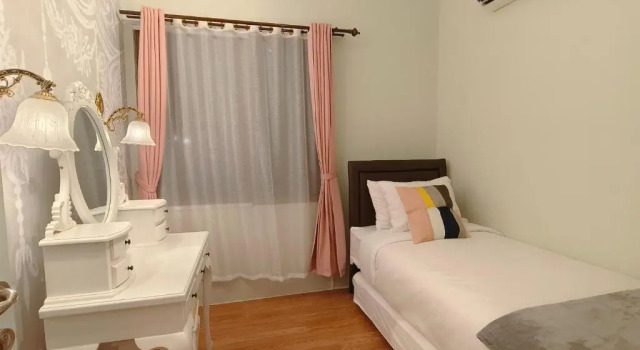 Апартаменты с 3 комнатами youre at - Grand Setiabudhi Apartment