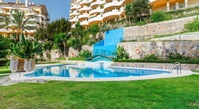 SAM2- 2 bedroom apartment close to Puerto Banus, Забронировать Апартаменты/квартира Отели Марбелья с парковкой, рядом с Casino Marbella, Парковка