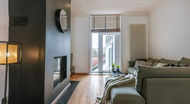 Beautiful and Spacious Vacation Home With Parking