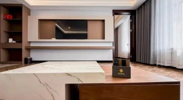 Люкс Premier Lan Bo Chen Hotel （Wanda Plaza Branch）