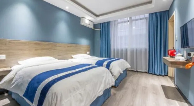 Люкс Ganzhou Yuexiang Life Theme Hotel (Nanmenkou Yuwanli Branch)