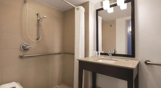 Двухместный номер Standard Country Inn & Suites by Radisson, Orlando Airport, FL