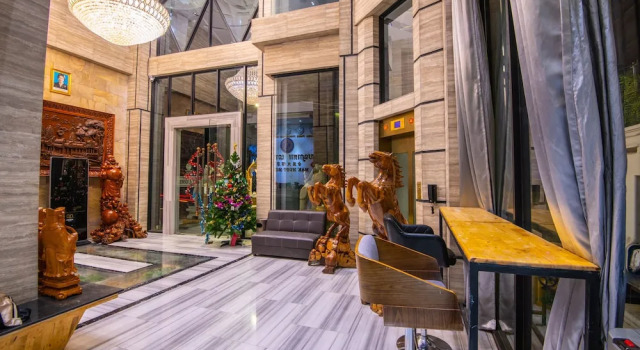 Hak Huot Hotel I