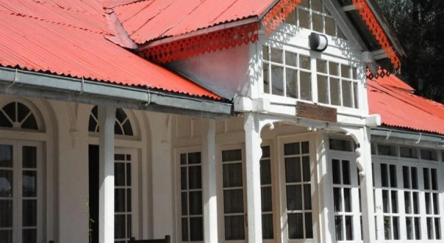 Sunny View, Забронировать Отель Отели штата Химачал-Прадеш с парковкой, Парковка
