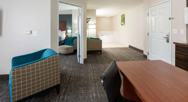 Люкс c 1 комнатой Grandstay Residential Suites Hotel - Sheboygan