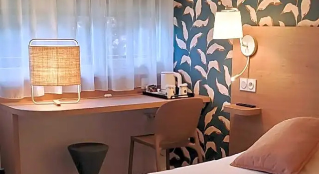 Двухместный номер Standard с красивым видом из окна KYRIAD HONFLEUR - La Riviere Saint Sauveur