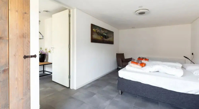 Апартаменты Spacious Luxury Apartment With Beautiful Views of the Harbor and the North Sea