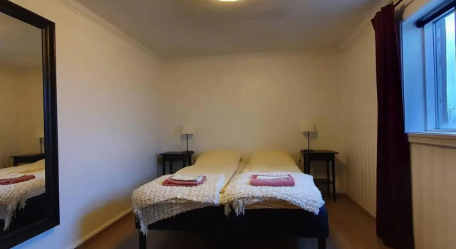 Helluland Guesthouse, Book Hotel Hoteller i North Iceland med parkering, Parkering