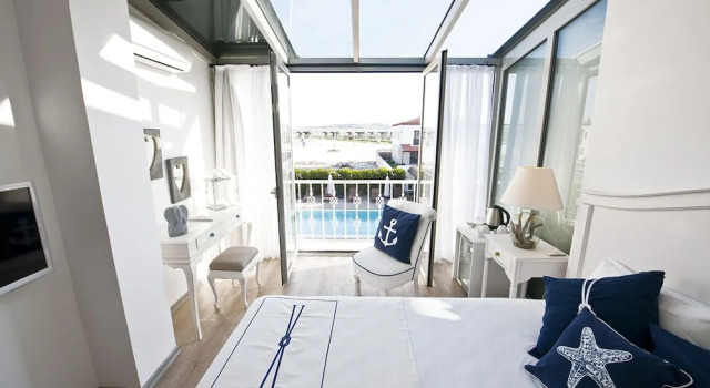Номер Deluxe с балконом Sade Alacati Hotel