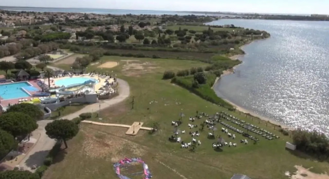Mobile Home OuiReves 560 facing the Mediterranean, Book Hotel Hoteller i Lattes med pool, Swimmingpool