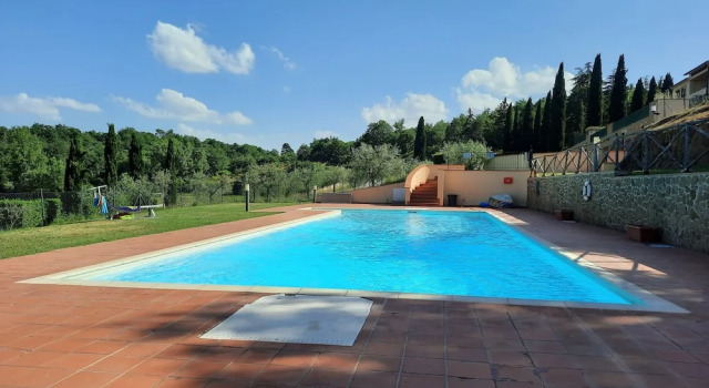 Апартаменты Sleeps 6 - Private Pool - Remote Countryside Villa