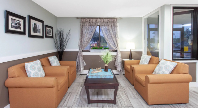 Days Inn Grand Haven, Varaa Hotelli Grand Haven Michigan