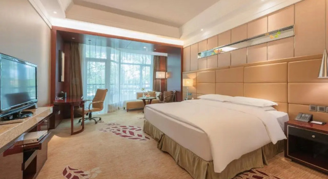 Двухместный номер Superior с видом на бассейн Goodview Hot Spring Hotel Tangxia