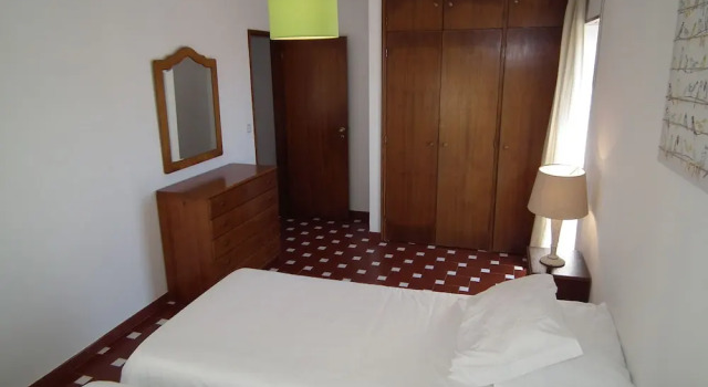 Casa Santana, Rezervovat Hotel Lourinhã 