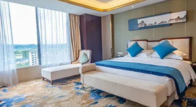 Люкс Executive Yibang Peninsula Hotel