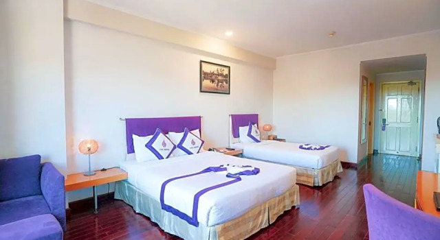 Номер Standard с видом на озеро TTC Hotel - Ngoc Lan