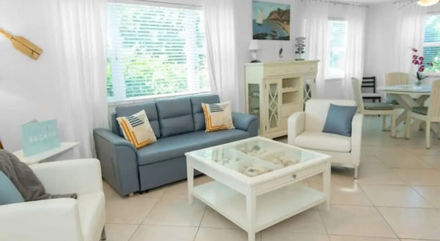 8BD Ft Pierce Beach Getaway - Great for Family Group, 预订 酒店 匹尔斯堡海岸 佛罗里达州
