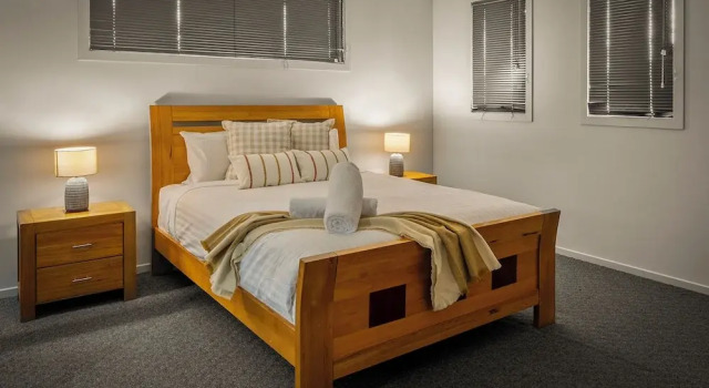 4 Bedroom House - Gorgeous View, Prenota Casa vacanze West Hobart Tasmania