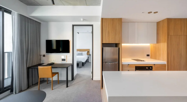 Апартаменты Executive c 1 комнатой с балконом Nesuto Docklands