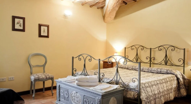 Country House Casal Cerqueto, Varaa Hotelli Collazzone Umbria