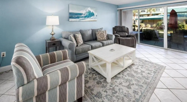 Seaspray Condos 207B, Varaa Hotelli Hotellit Emerald Coast uima-altaalla, Uima-allas