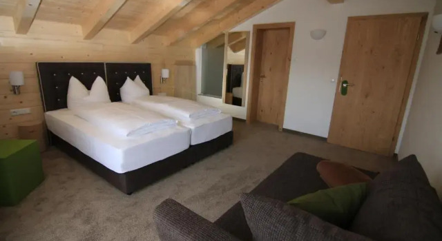 Двухместный номер Superior с балконом Alpinhotel Berchtesgaden