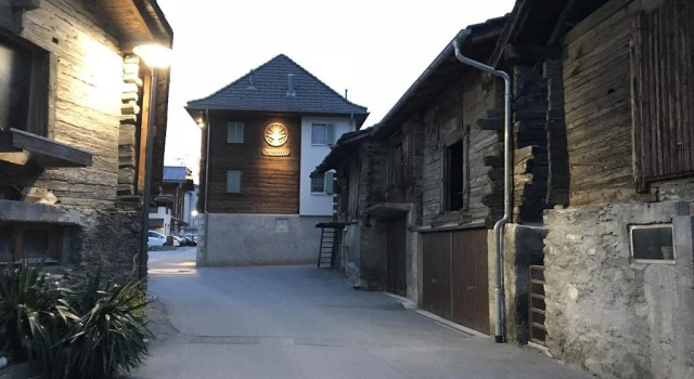 Camping Santa Monica, Prenota Campeggio Raron VIsp Ski