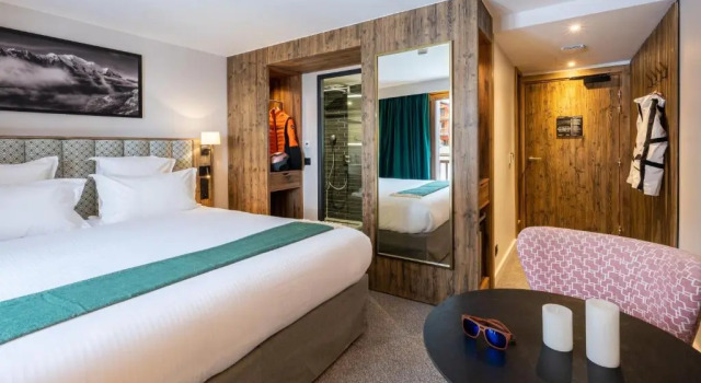 Hotel Tetras Lodge, Забронировать Отель Les Brevieres Тинь, рядом с Горнолыжный подъемник Бревьер