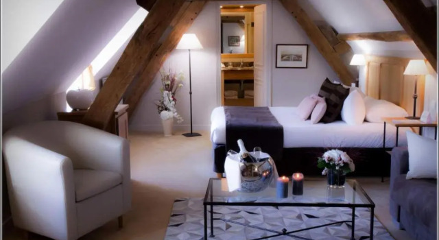 Номер Deluxe The Originals Relais, Hôtel St Laurent