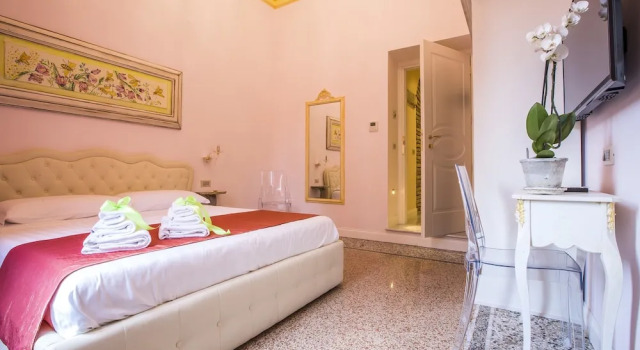 Номер Standard Trastevere Royal Suite Trilussa