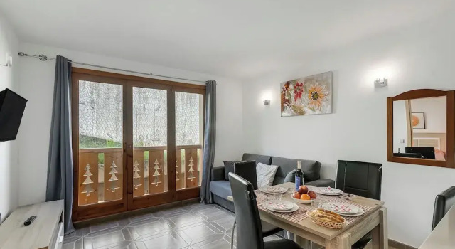 Апартаменты Standard El Tarter Ski Apartment for Families