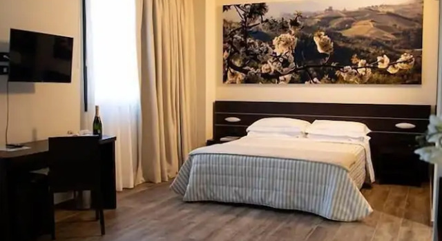 Suite Casta Hotel