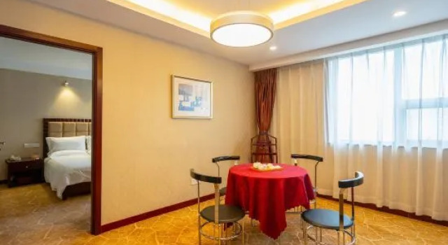 Suite Deluxe Jiangcheng Hotel