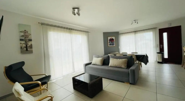 Charming house with TERRACE and GARDEN, Забронировать Отель Англе French Basque Country