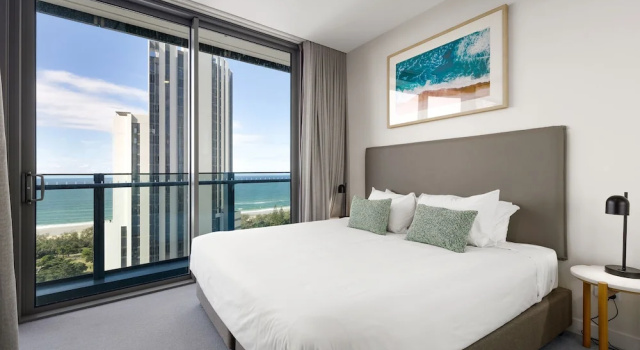 Люкс c 1 комнатой с балконом и с видом на океан ULTIQA Signature at Broadbeach
