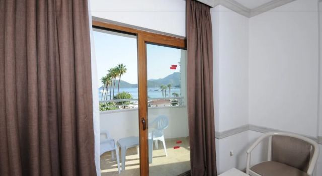 Номер Standard с балконом и с частичным видом на море My Dream Hotel