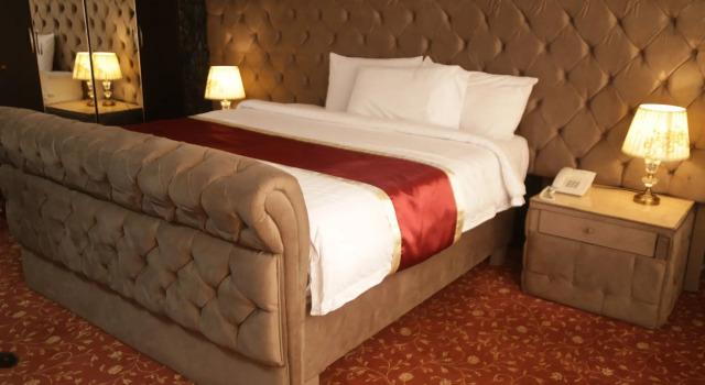 Elite Suites Hotel