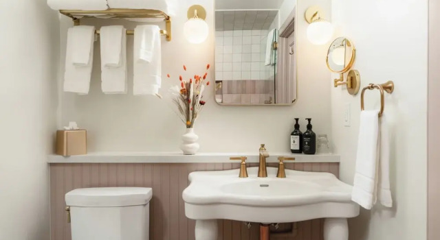 Полулюкс Petit Soleil - Bed, Breakfast and Bar