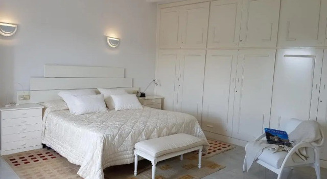 Castell de Fonolleres, Book Hotel Fonolleres Lleida