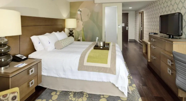 Run of House Hotel Indigo Long Island - East End by IHG